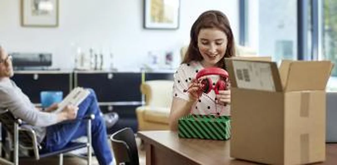 Chuỗi cung ứng DHL trong xử lý đơn thương mại điện tử chuỗi cung ứng dhl trong xử lý đơn thương mại điện tử